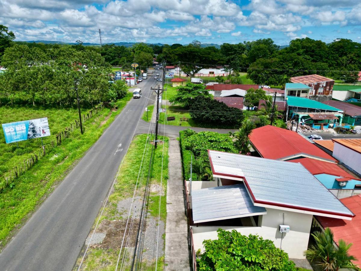 Oasis Arenal Villa Downtown Arenal Volcano View La Fortuna Екстер'єр фото